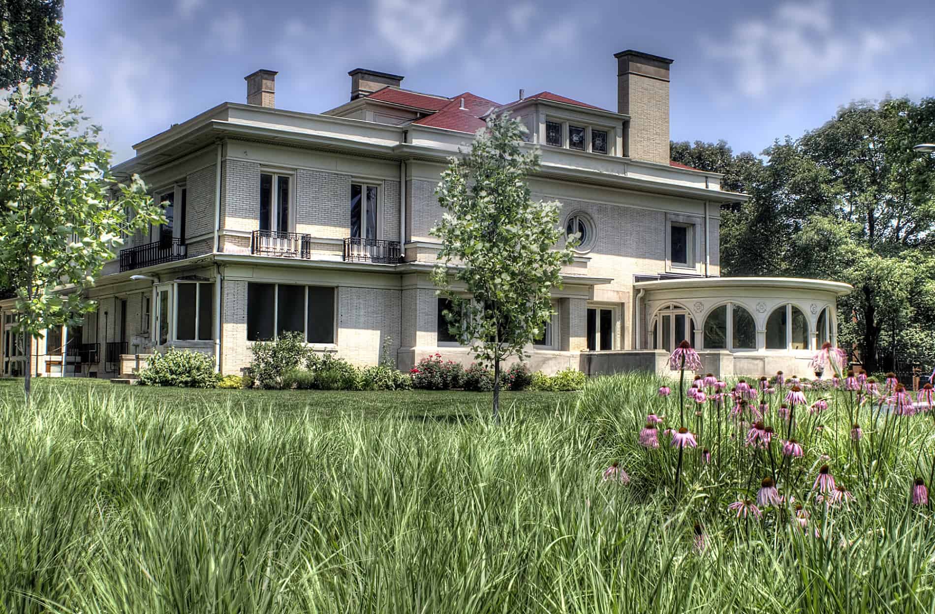 The Pleasant Home in Oak Park IL