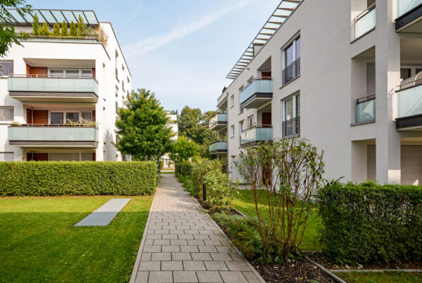 do condos have yards